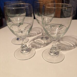 Elegant Gold and green St Patrick’s Irish coffee glasses be a leprechaun